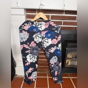 Old Navy XL Floral Leggings - Black, Pink, Blue, White